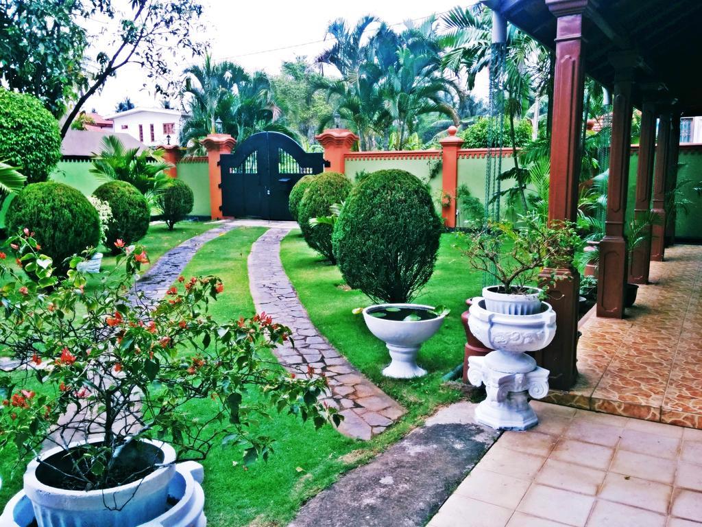 The Norfolk Heritage Airport Villa Katunayaka Extérieur photo